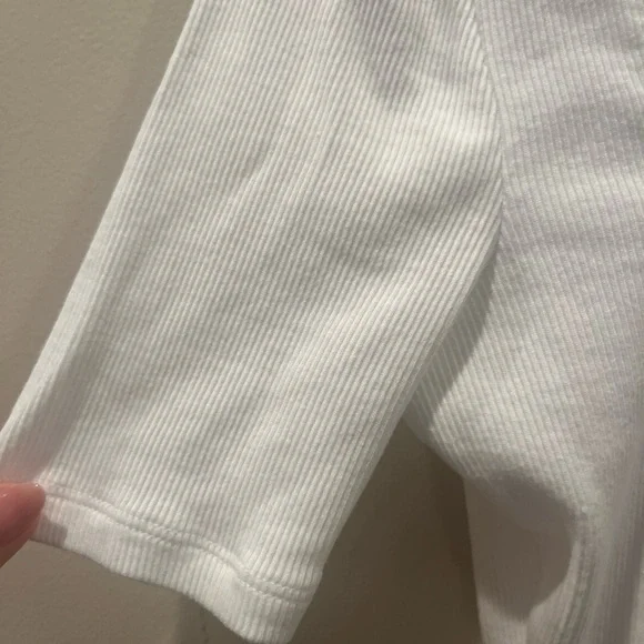 Sezane Grant T-Shirt in Ecru, XS - Picture 5 of 7